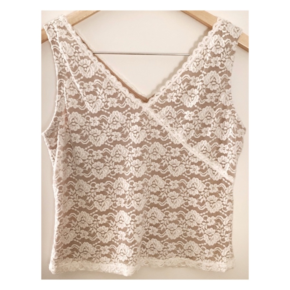 Vintage Lace Lined Sleeveless Blouse